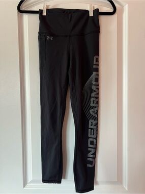 Under Armour Black Women's High-Rise Leggings with Side Script